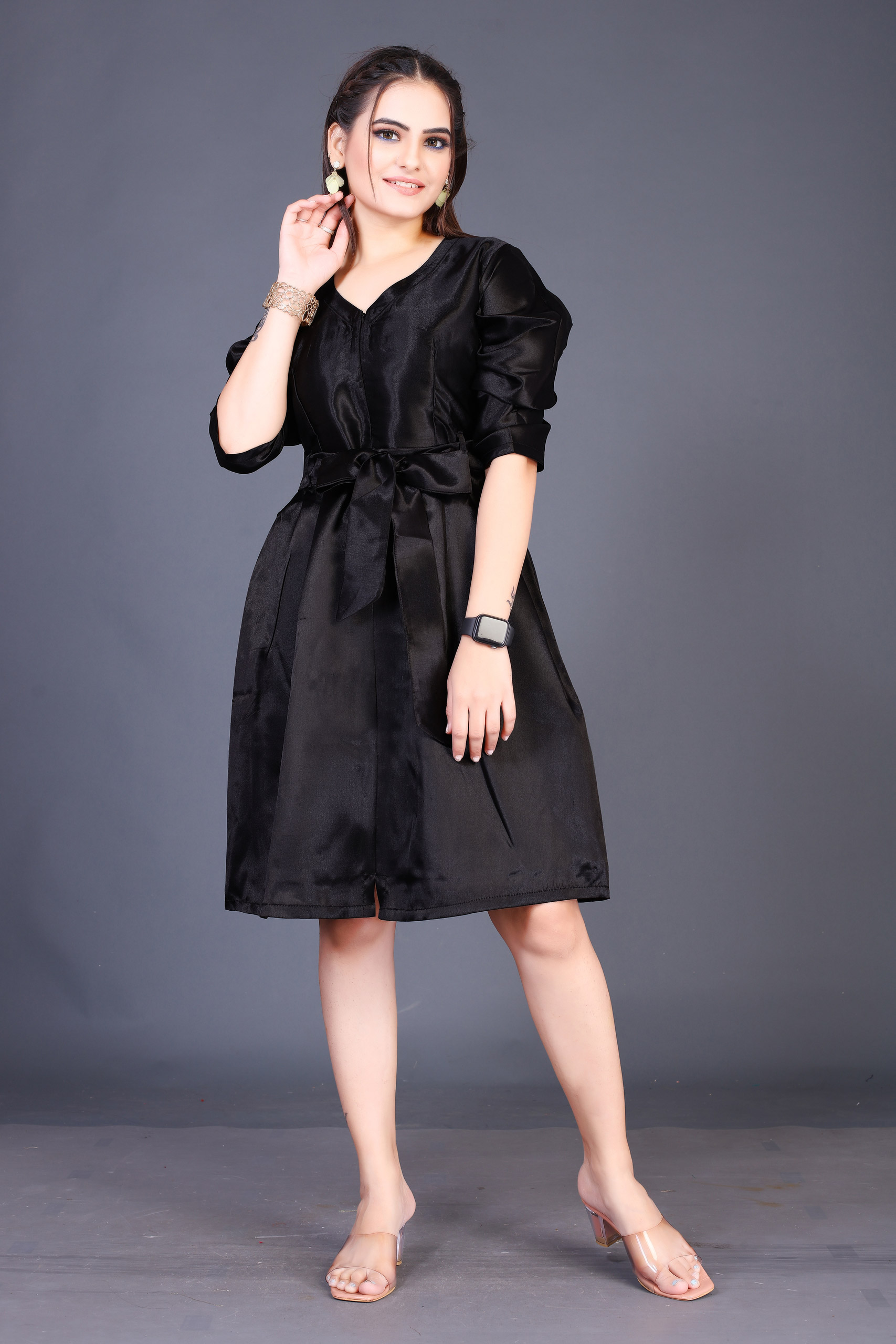 Black Solid Puffed Sleeve One Piece